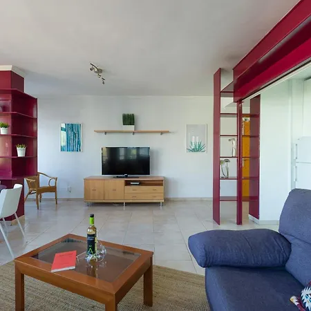 Mirando Al Mar By Canariasgetaway *